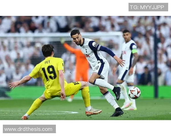 博德：从默默无闻到世界足坛巨星的逆袭之路