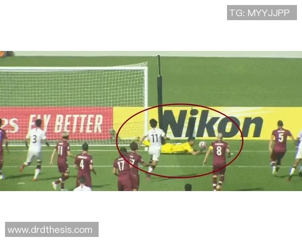 孔向前：从草根到球场巨星的成长之路与足坛传奇之梦